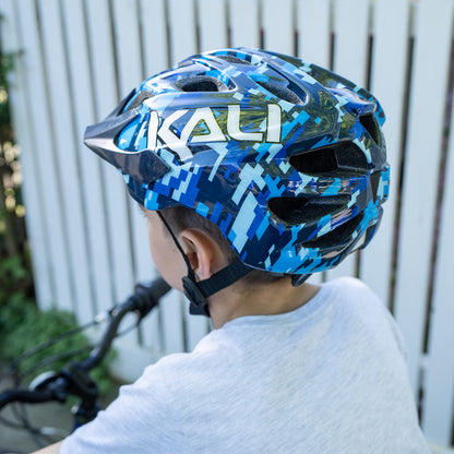 Kali Chakra Youth Kids Helmet - Pixel Gloss Blue (52-57cm)