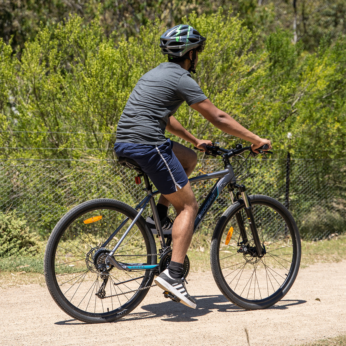 Sierra Hybrid Bike Graphite Grey